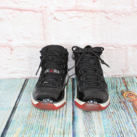 Nike Air Jordan 11 Retro Bred Black Patent Leather Mesh Shoes Size 11 C - Picture 4 of 11